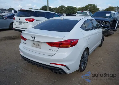 2018 Hyundai Elantra Sport z USA, uszkodzony, nr VIN KMHD04LB3JU456943